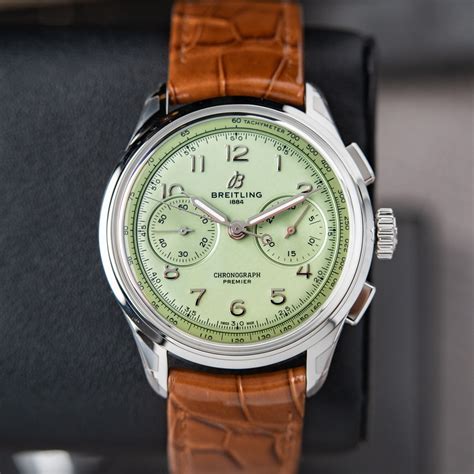 breitling b09 pistachio review.